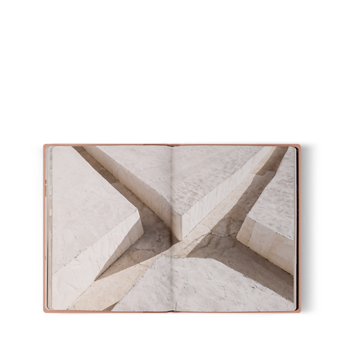 Fashion Eye Cretto di Burri Bauli, Viaggio e Casa Libri Fashion Eye | LOUIS VUITTON (Zoom prodotto)