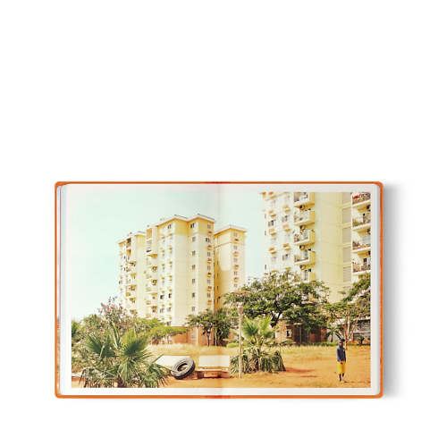 Fashion Eye Kilamba Bauli, Viaggio e Casa Libri Fashion Eye | LOUIS VUITTON (Zoom prodotto)