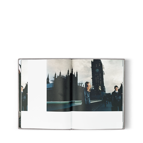 Fashion Eye Londra Bauli, Viaggio e Casa Libri Fashion Eye | LOUIS VUITTON (Zoom prodotto)