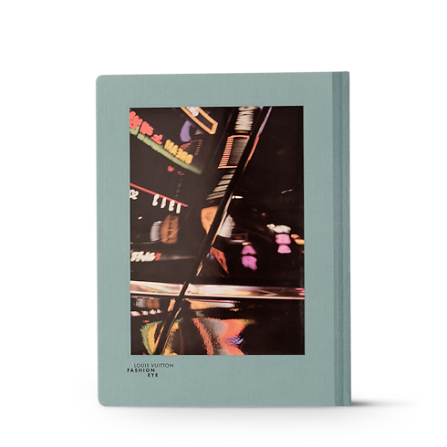Fashion Eye Seul Bauli, Viaggio e Casa Libri Fashion Eye | LOUIS VUITTON (Zoom prodotto)