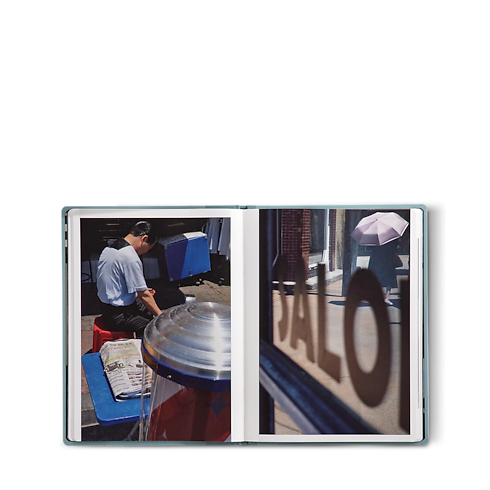 Fashion Eye Seul Bauli, Viaggio e Casa Libri Fashion Eye | LOUIS VUITTON (Zoom prodotto)