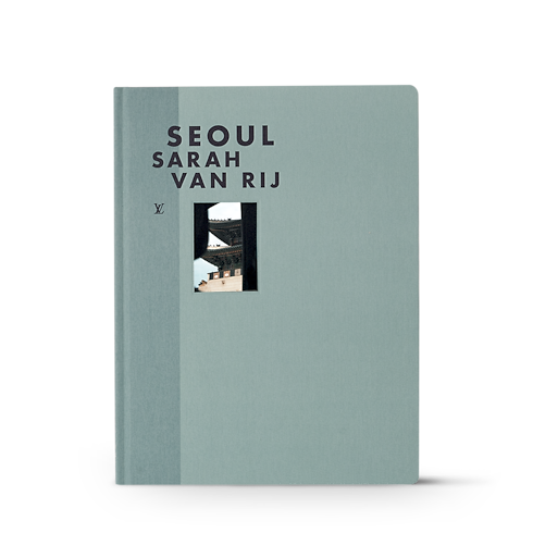 Fashion Eye Seul Bauli, Viaggio e Casa Libri Fashion Eye | LOUIS VUITTON (Zoom prodotto)