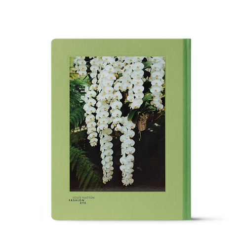 Fashion Eye Singapore Bauli, Viaggio e Casa Libri Fashion Eye | LOUIS VUITTON (Zoom prodotto)