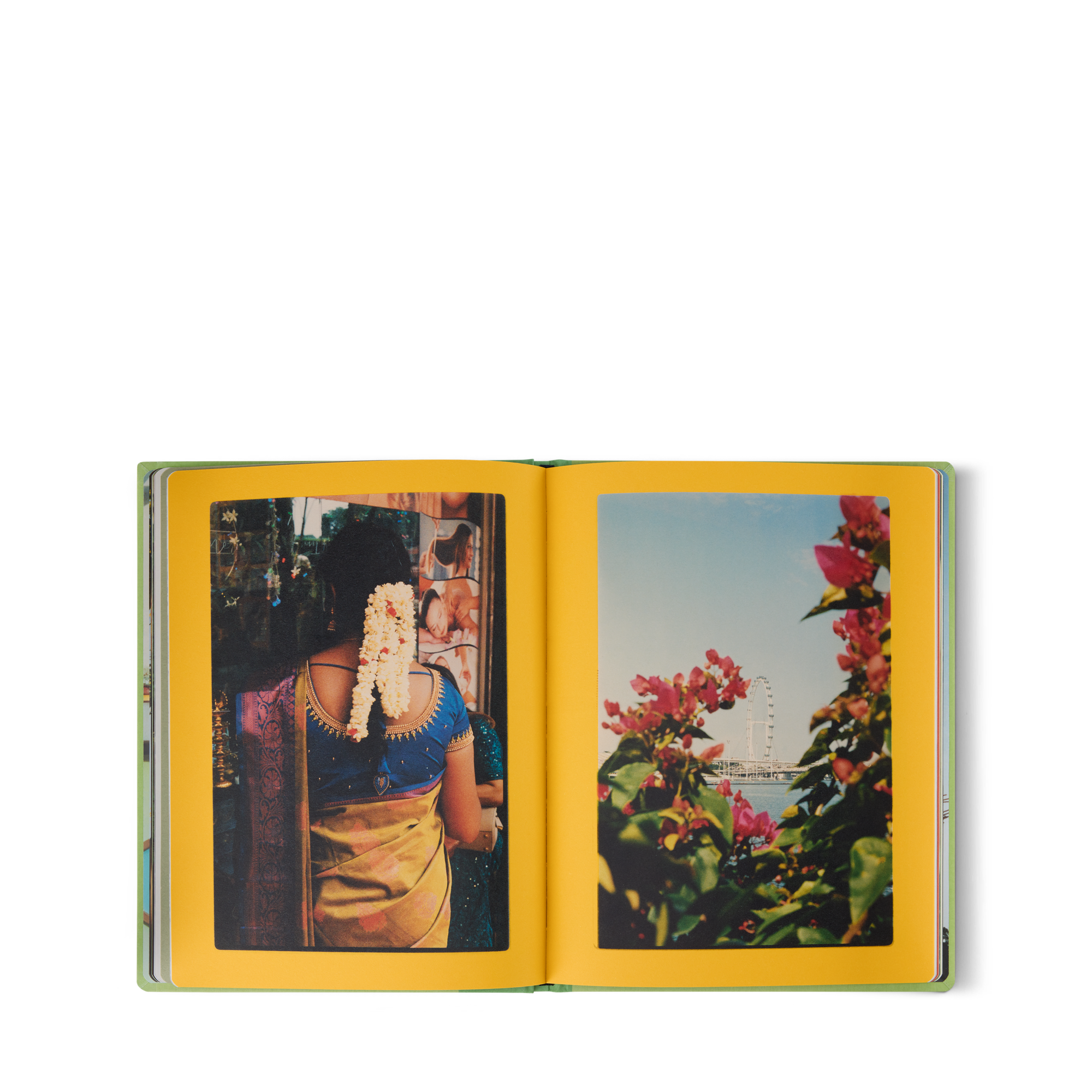 Fashion Eye Singapore  Bauli, Viaggio e Casa Libri Fashion Eye | LOUIS VUITTON (Zoom prodotto)