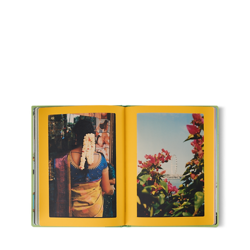 Fashion Eye Singapore Bauli, Viaggio e Casa Libri Fashion Eye | LOUIS VUITTON (Zoom prodotto)