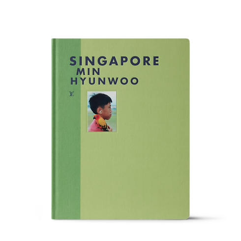 Fashion Eye Singapore Bauli, Viaggio e Casa Libri Fashion Eye | LOUIS VUITTON (Zoom prodotto)