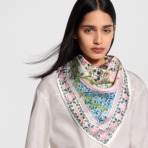 Foulard Summer Garden 90 worn view