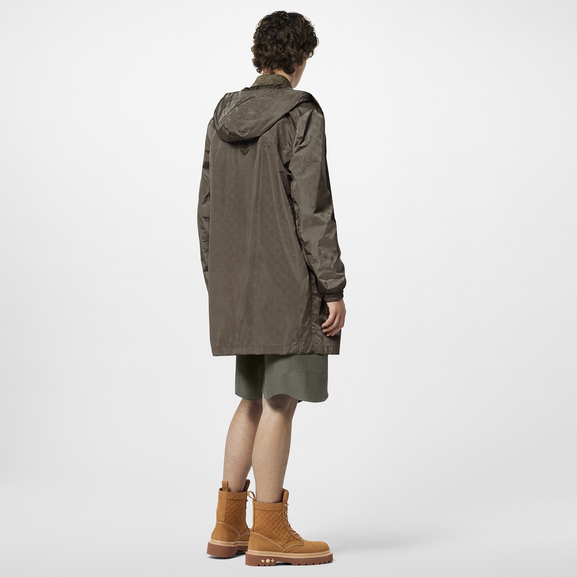 Giacca a vento a mezza lunghezza in nylon con motivo Monogram  Uomo Abbigliamento Capispalla e Cappotti | LOUIS VUITTON (Zoom prodotto)