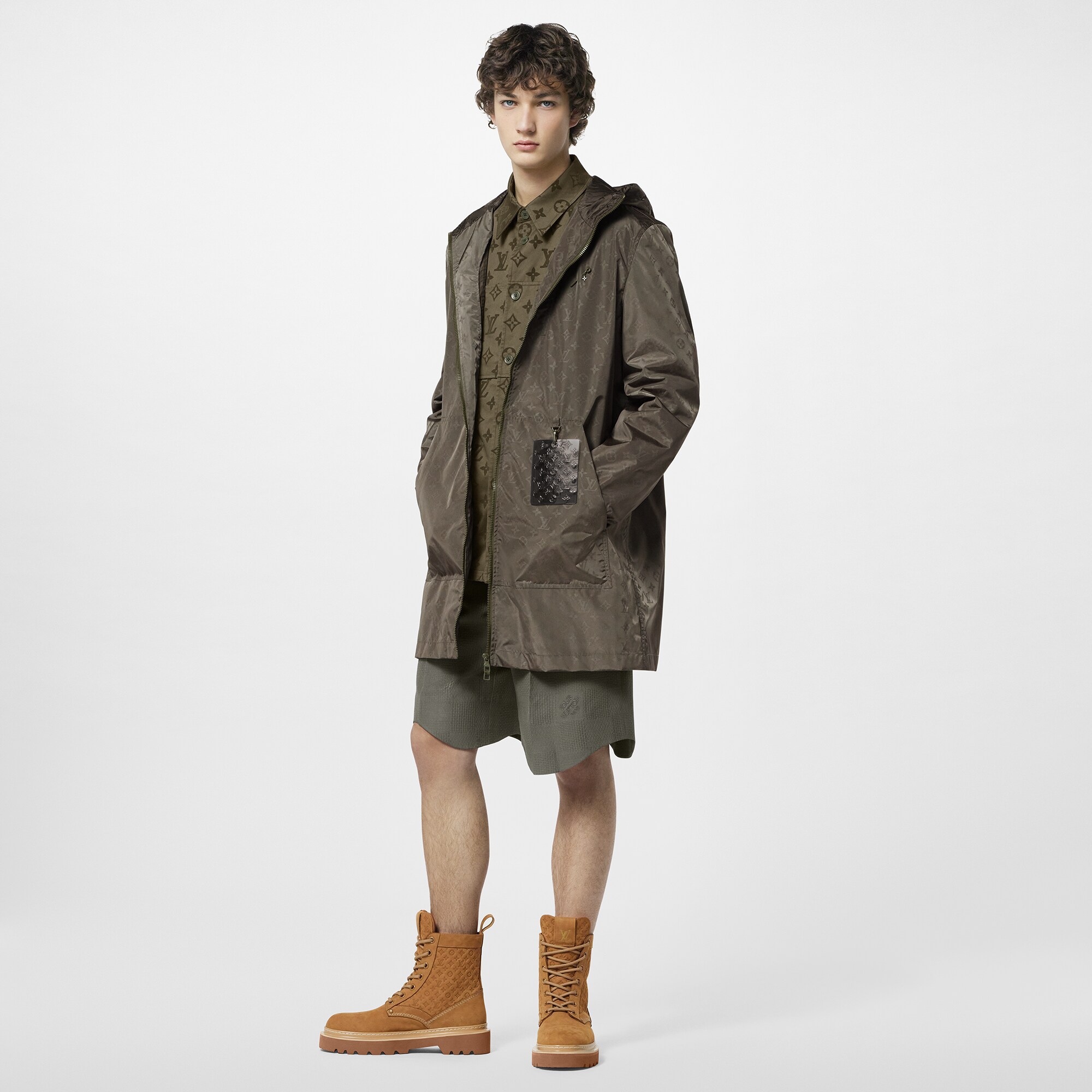 Giacca a vento a mezza lunghezza in nylon con motivo Monogram  Uomo Abbigliamento Capispalla e Cappotti | LOUIS VUITTON (Zoom prodotto)