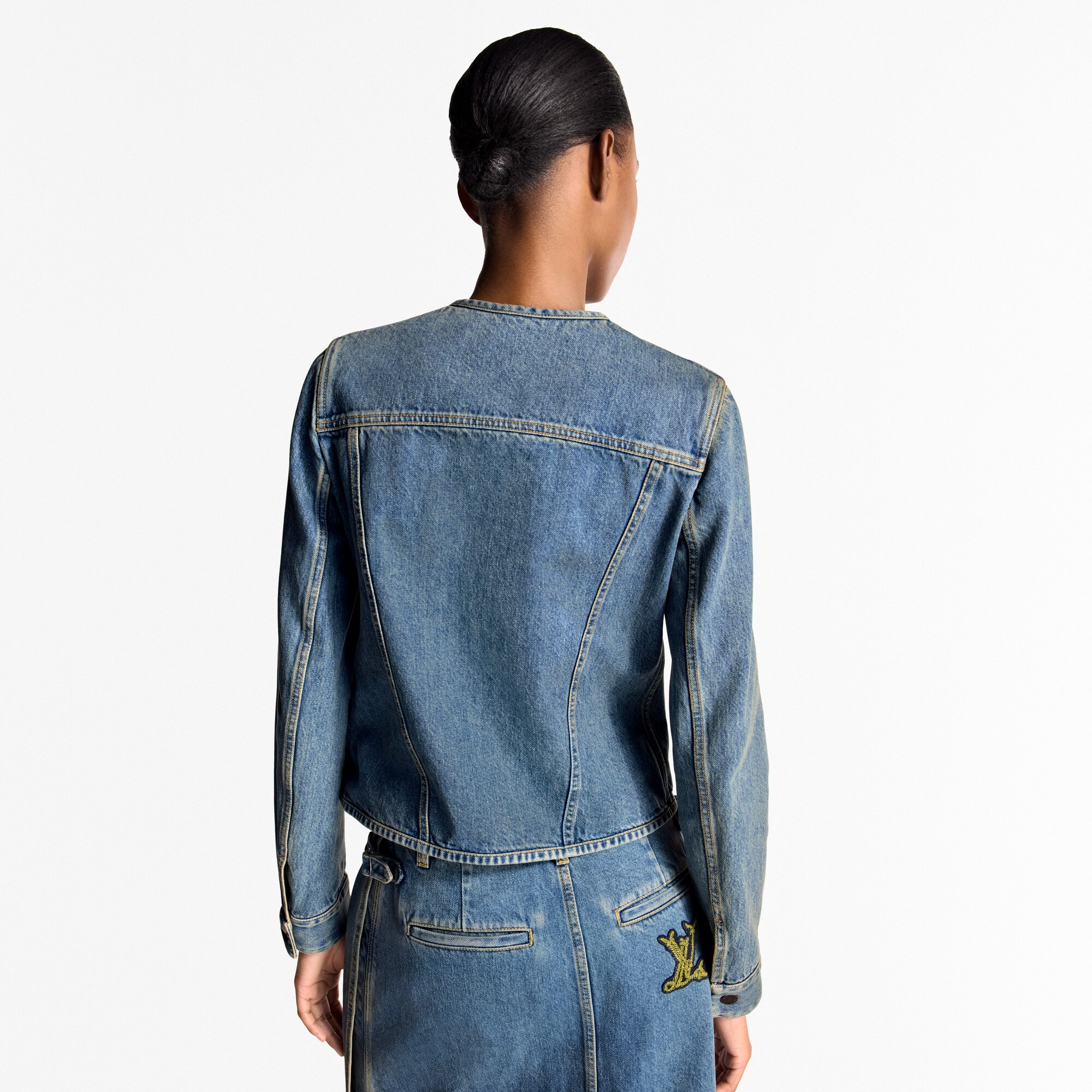 Giacca aderente in denim  Donna Abbigliamento Cappotti e Giacche | LOUIS VUITTON (Zoom prodotto)