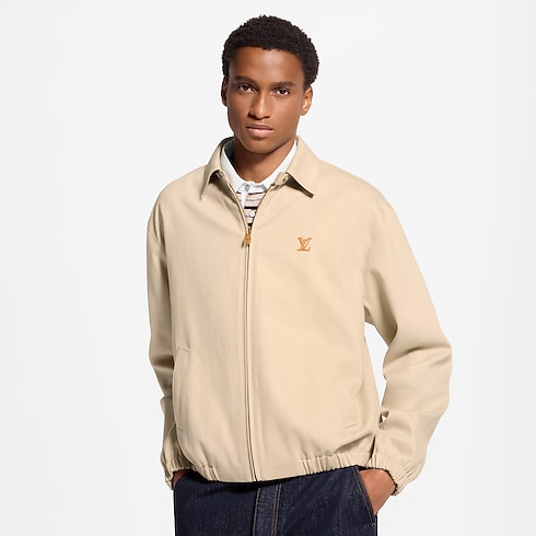 Giacca Coach invernale con iniziali LV cropped view