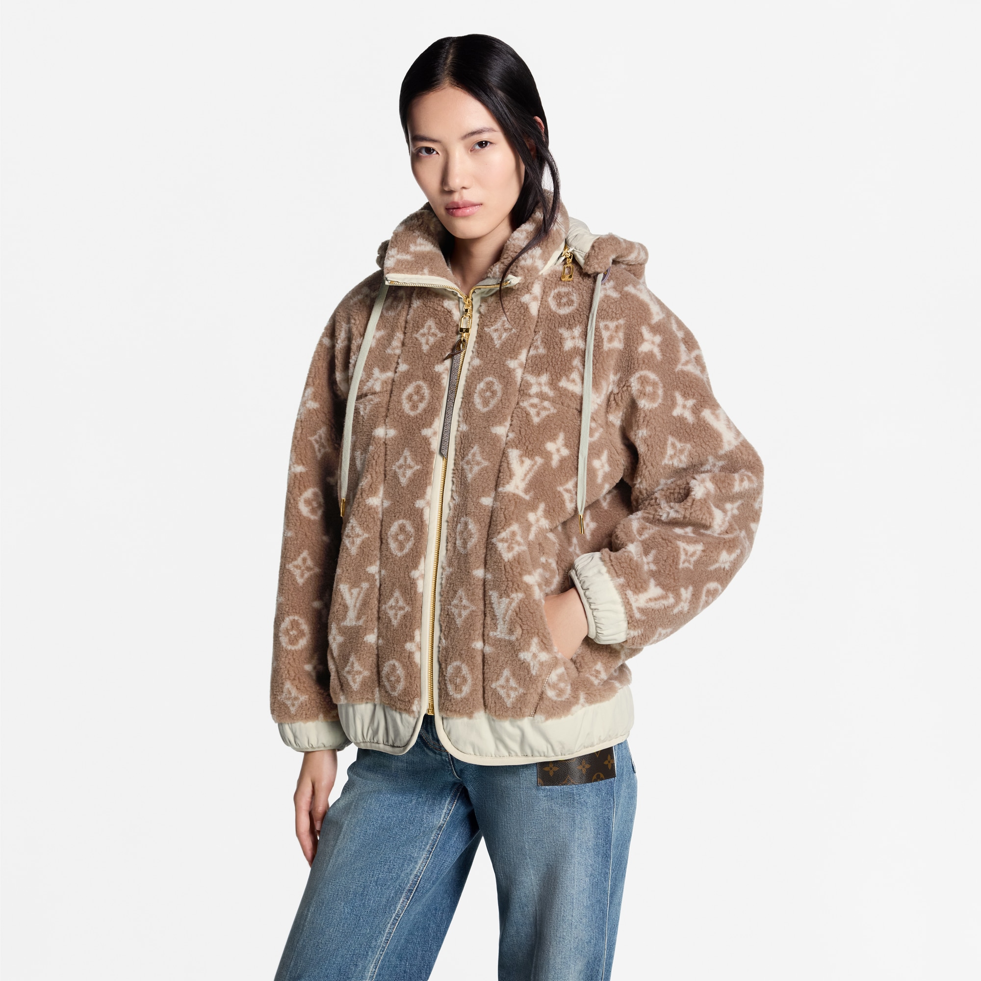 Giacca in pile con motivo Monogram e cappuccio  Donna Abbigliamento Cappotti e Giacche | LOUIS VUITTON (Zoom prodotto)