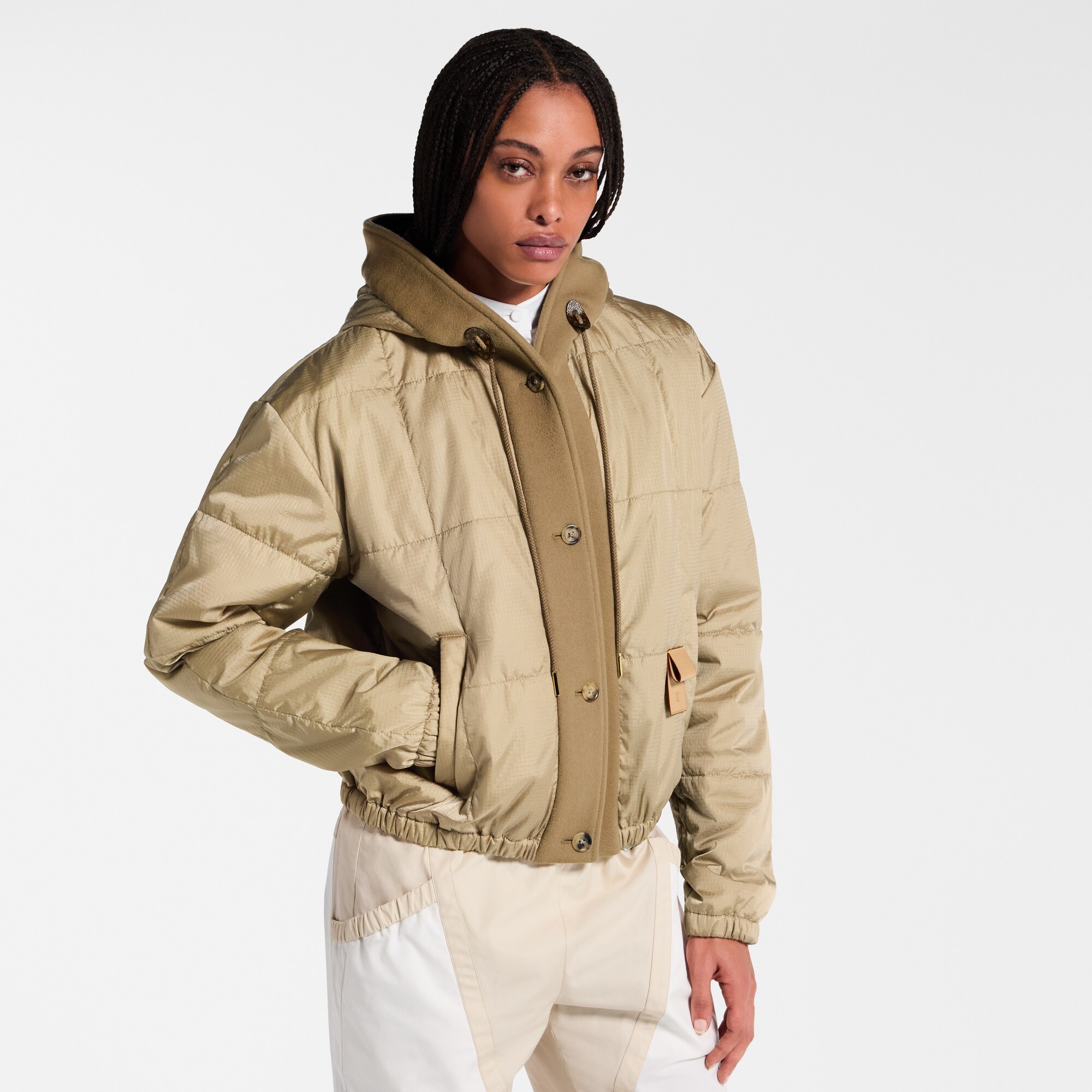 Giacca in tessuto ripstop trapuntato con cappuccio  Donna Abbigliamento Cappotti e Giacche | LOUIS VUITTON (Zoom prodotto)