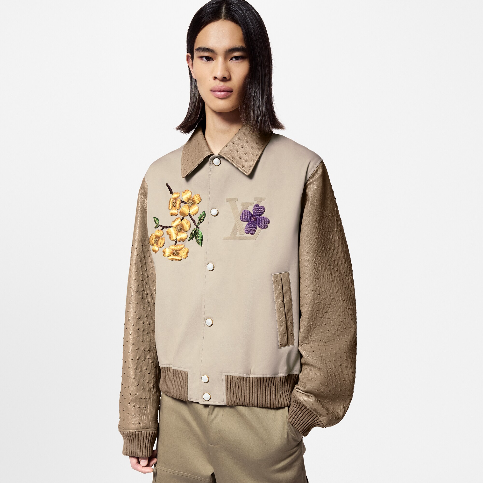 Giacca Varsity in pelle di struzzo ricamata  Uomo Abbigliamento Capispalla e Cappotti | LOUIS VUITTON (Zoom prodotto)