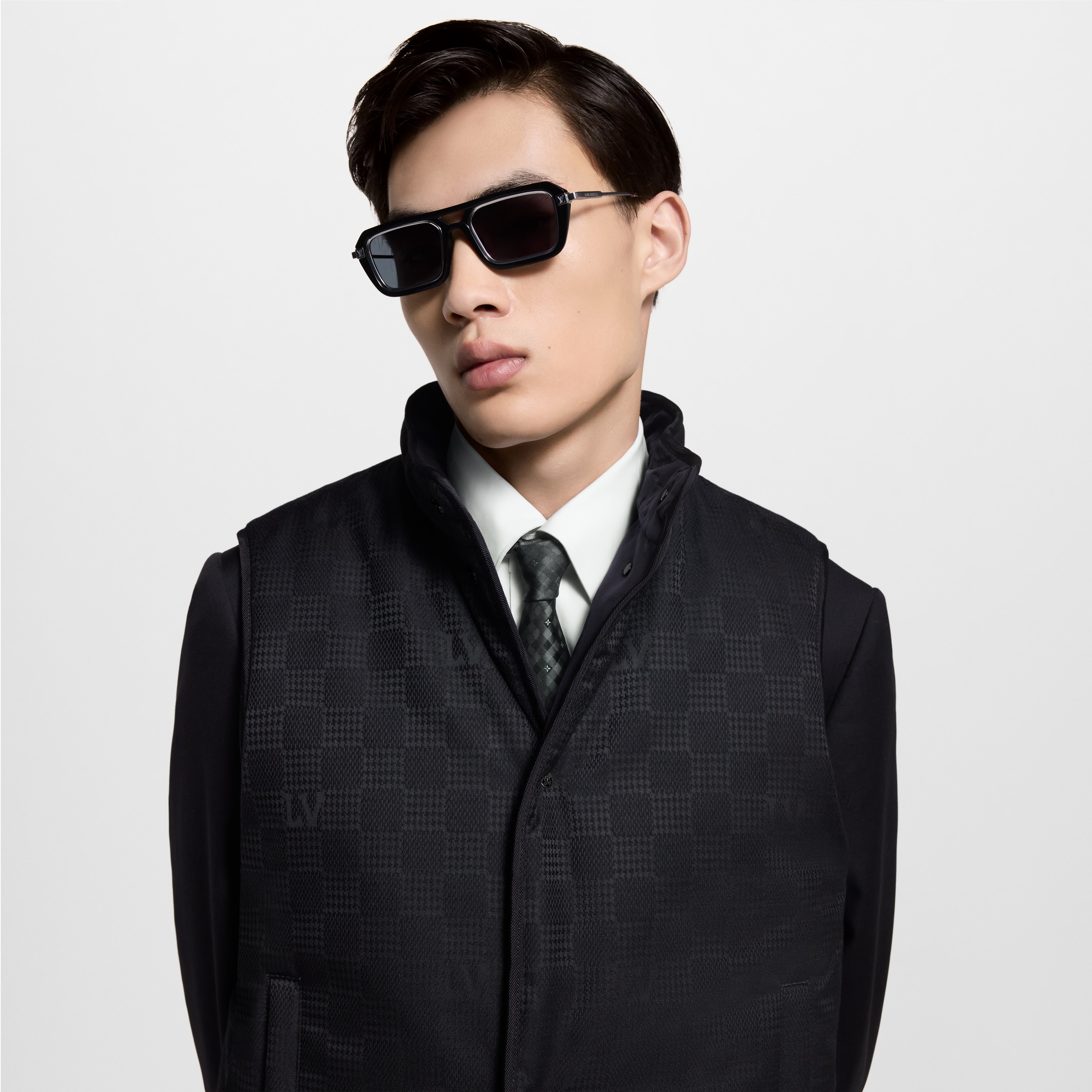 Gilet imbottito reversibile con motivo Monogram  Uomo Abbigliamento Tutti i Capi di Abbigliamento | LOUIS VUITTON (Zoom prodotto)