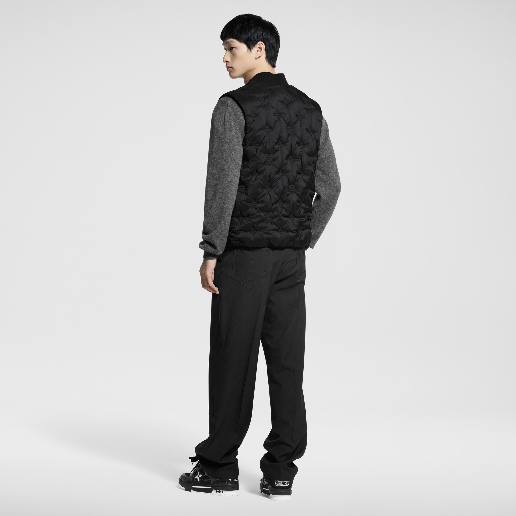 Gilet in nylon trapuntato con motivo Monogram  Uomo Abbigliamento Capispalla e Cappotti | LOUIS VUITTON (Zoom prodotto)