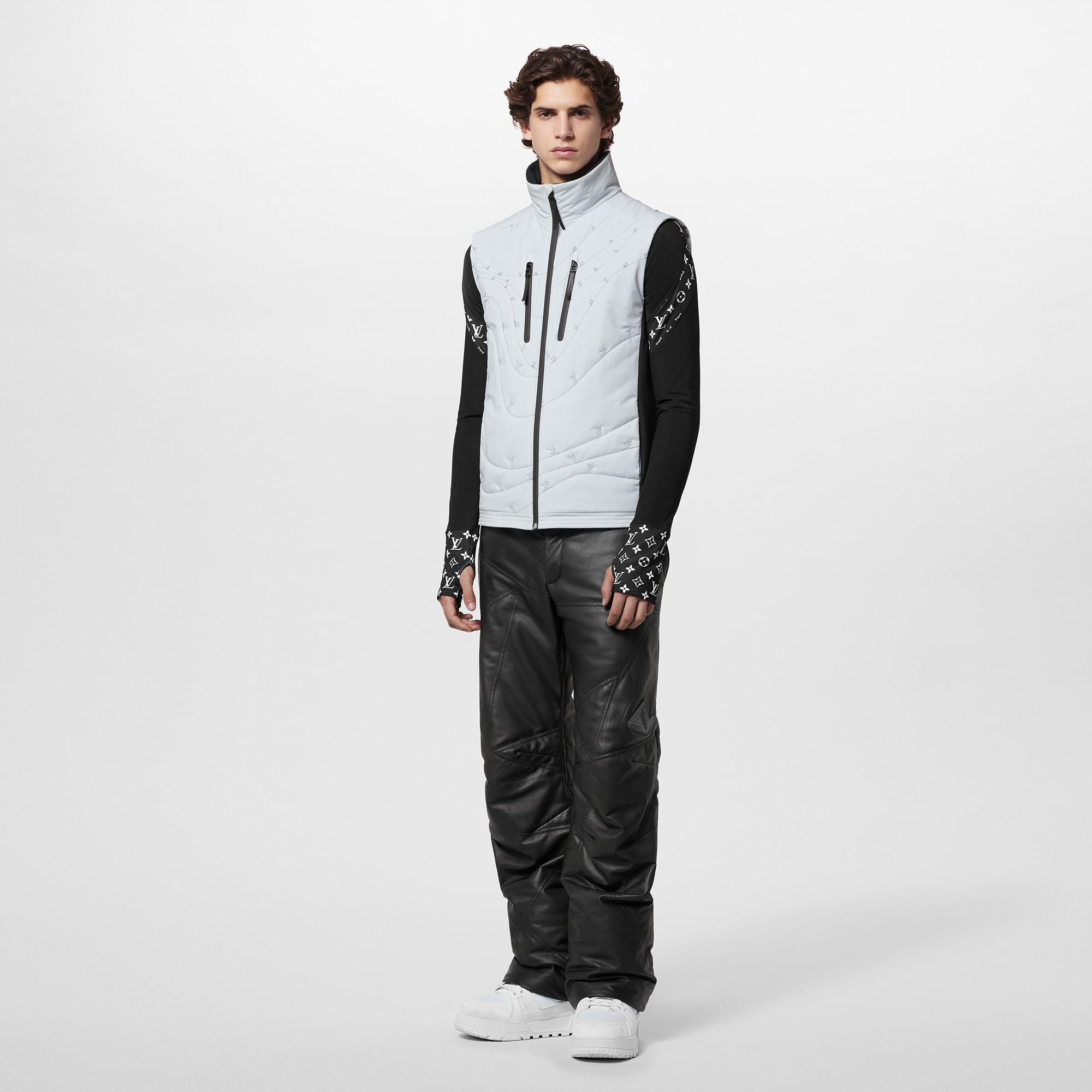 Gilet tecnico imbottito  Uomo Discontinued Product Obs 2 | LOUIS VUITTON (Zoom prodotto)