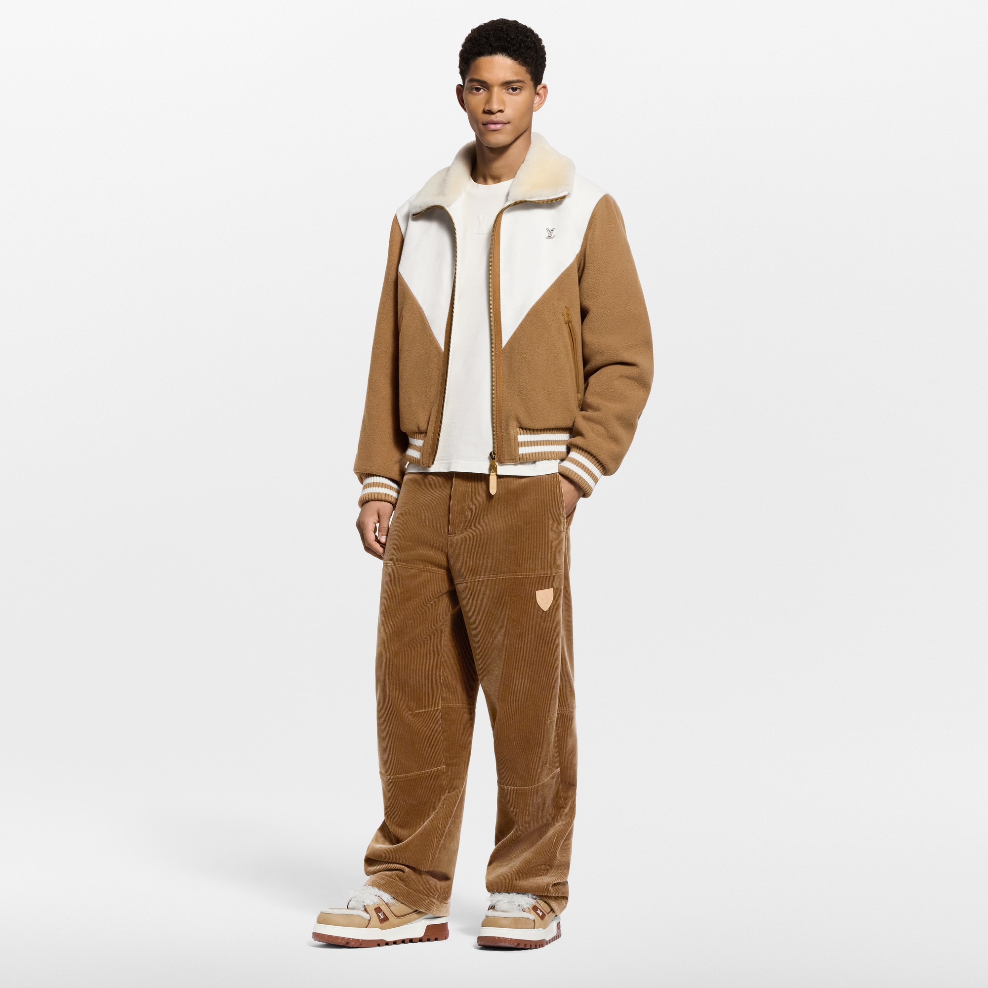 Giubbotto con motivo Monogram e colletto in shearling  Uomo Abbigliamento Capispalla e Cappotti | LOUIS VUITTON (Zoom prodotto)