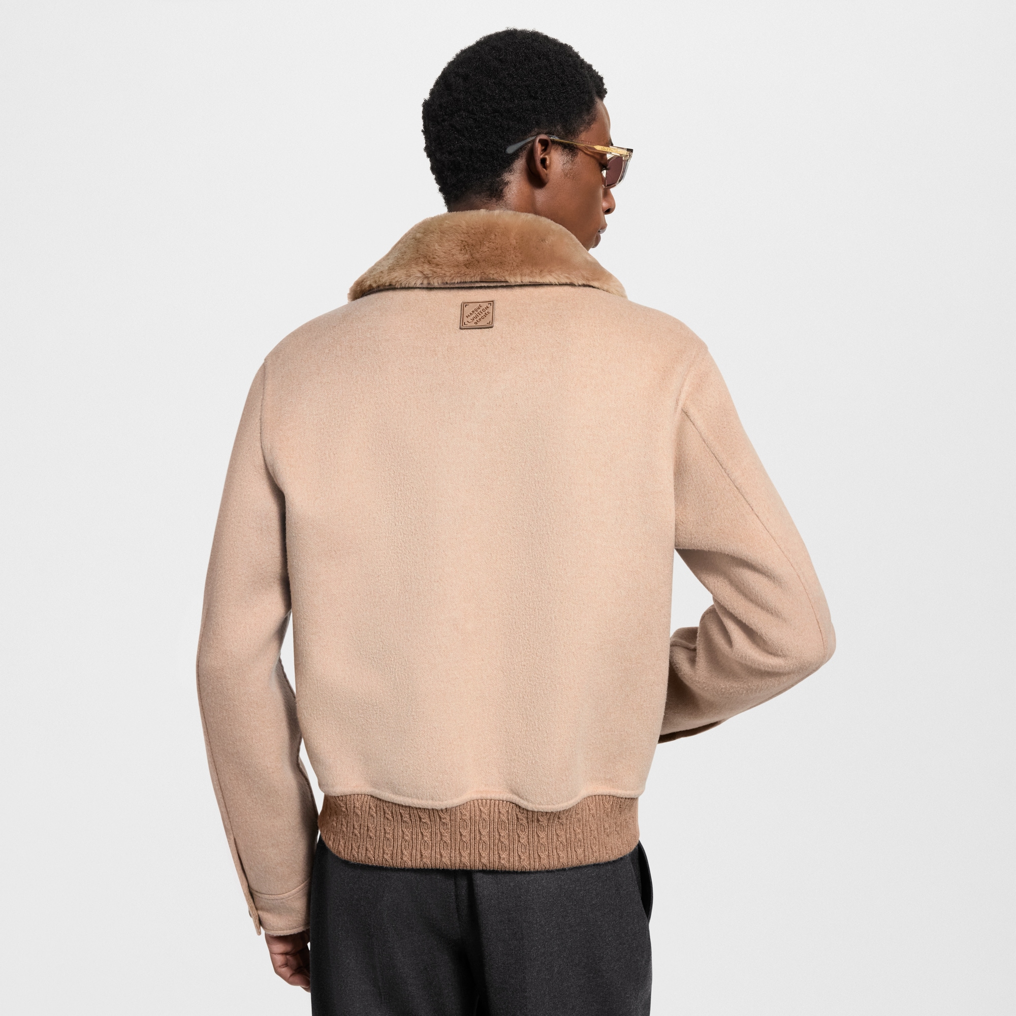 Giubbotto double face in misto cachemire e vigogna  Uomo Abbigliamento Capispalla e Cappotti | LOUIS VUITTON (Zoom prodotto)