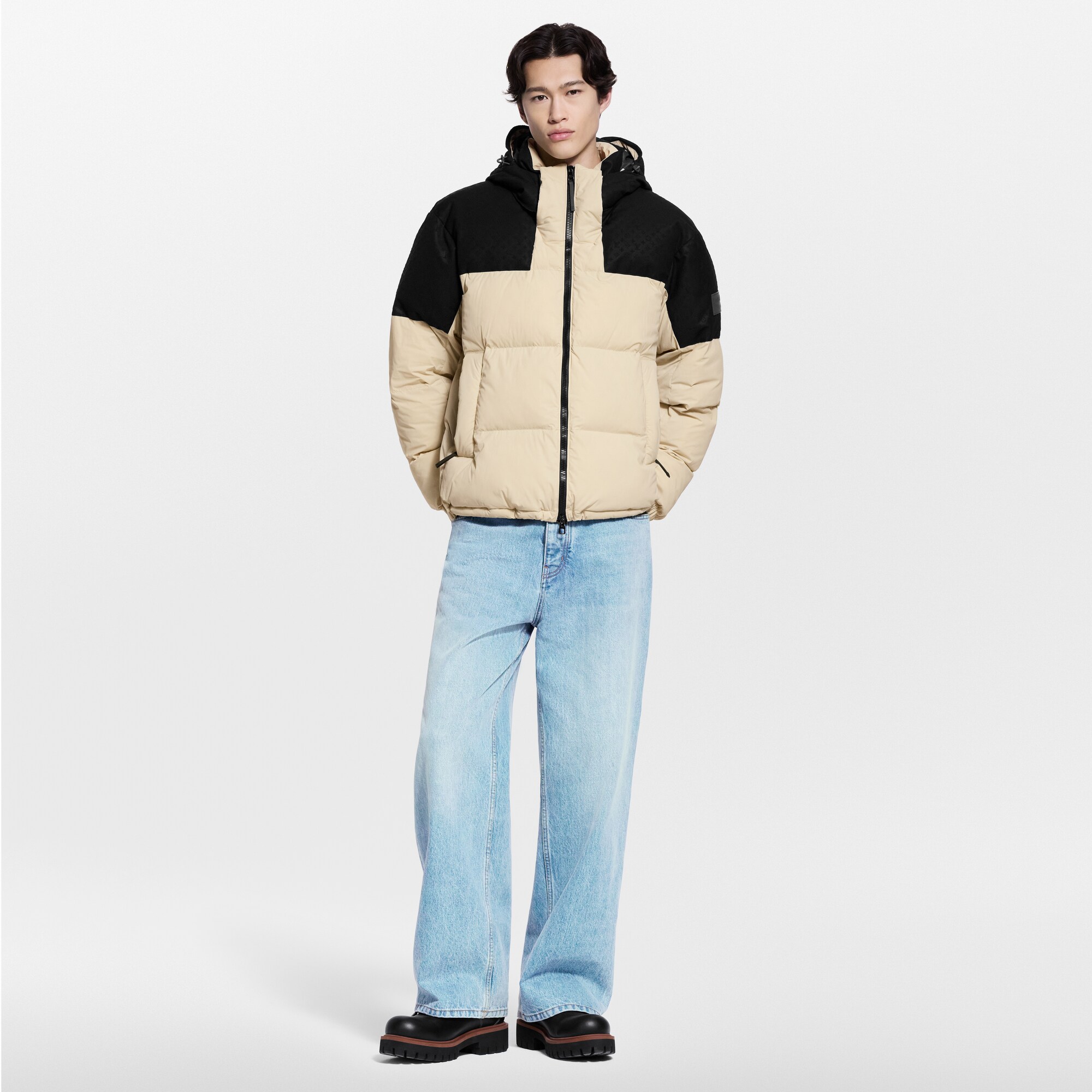 Giubbotto imbottito in Ecodown con motivo Monogram impresso  Uomo Abbigliamento Capispalla e Cappotti | LOUIS VUITTON (Zoom prodotto)