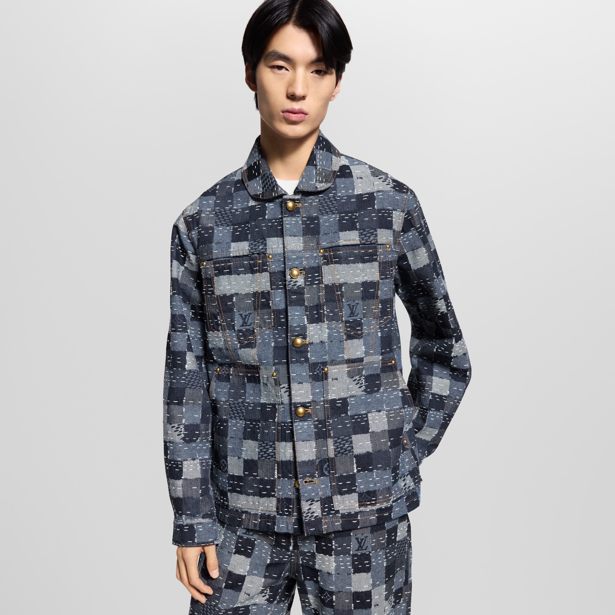 Giubbotto in denim in stile workwear con motivo Damier  Uomo Abbigliamento Capispalla e Cappotti | LOUIS VUITTON (Zoom prodotto)