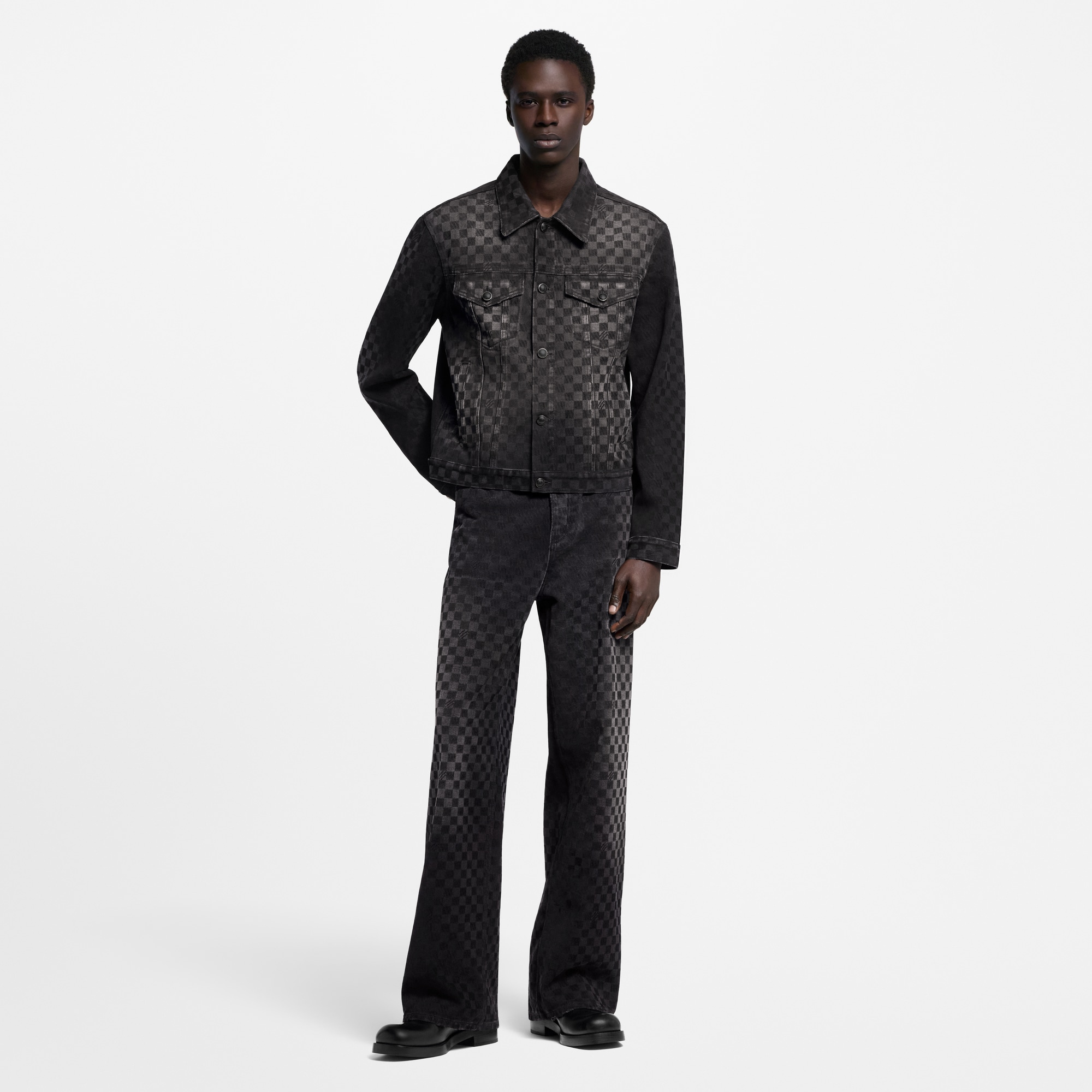 Jeans con gamba ampia e motivo Damier floccato  Uomo Abbigliamento Collezione Denim | LOUIS VUITTON (Zoom prodotto)