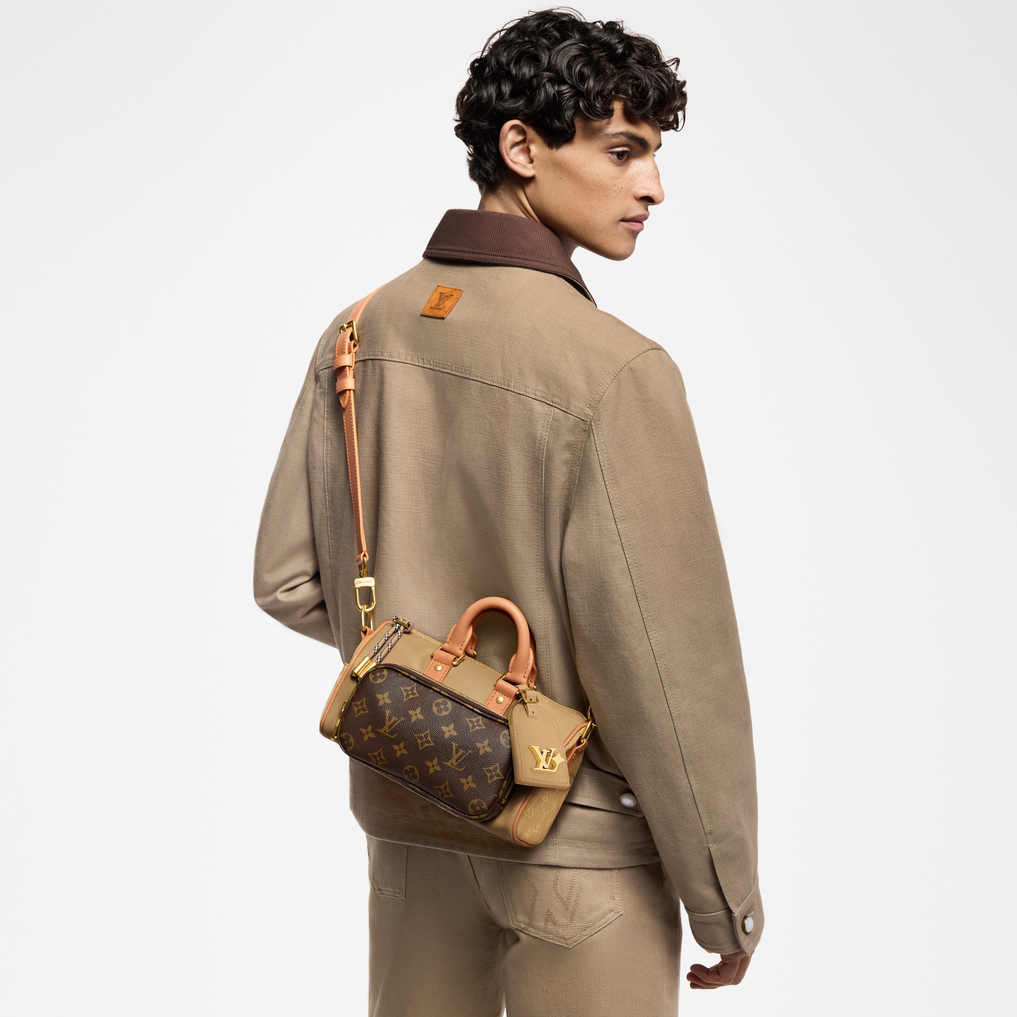 Keepall Bandoulière 25 Altra pelle Borse e Piccola Pelletteria Borse da Uomo Novità | LOUIS VUITTON (Zoom prodotto)