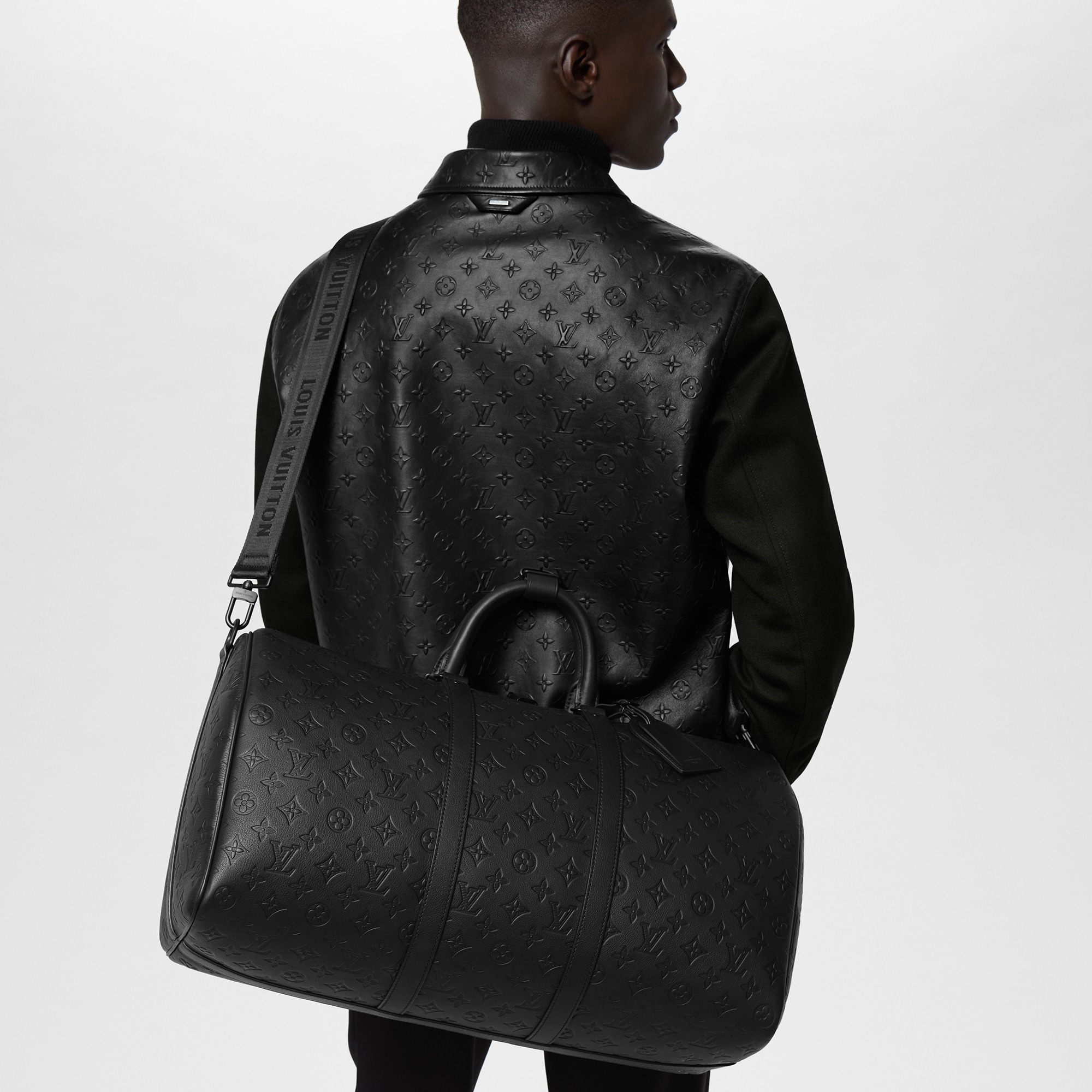 Keepall Bandoulière 50 Monogram Shadow Uomo Discontinued Product Obs 11 | LOUIS VUITTON (Zoom prodotto)