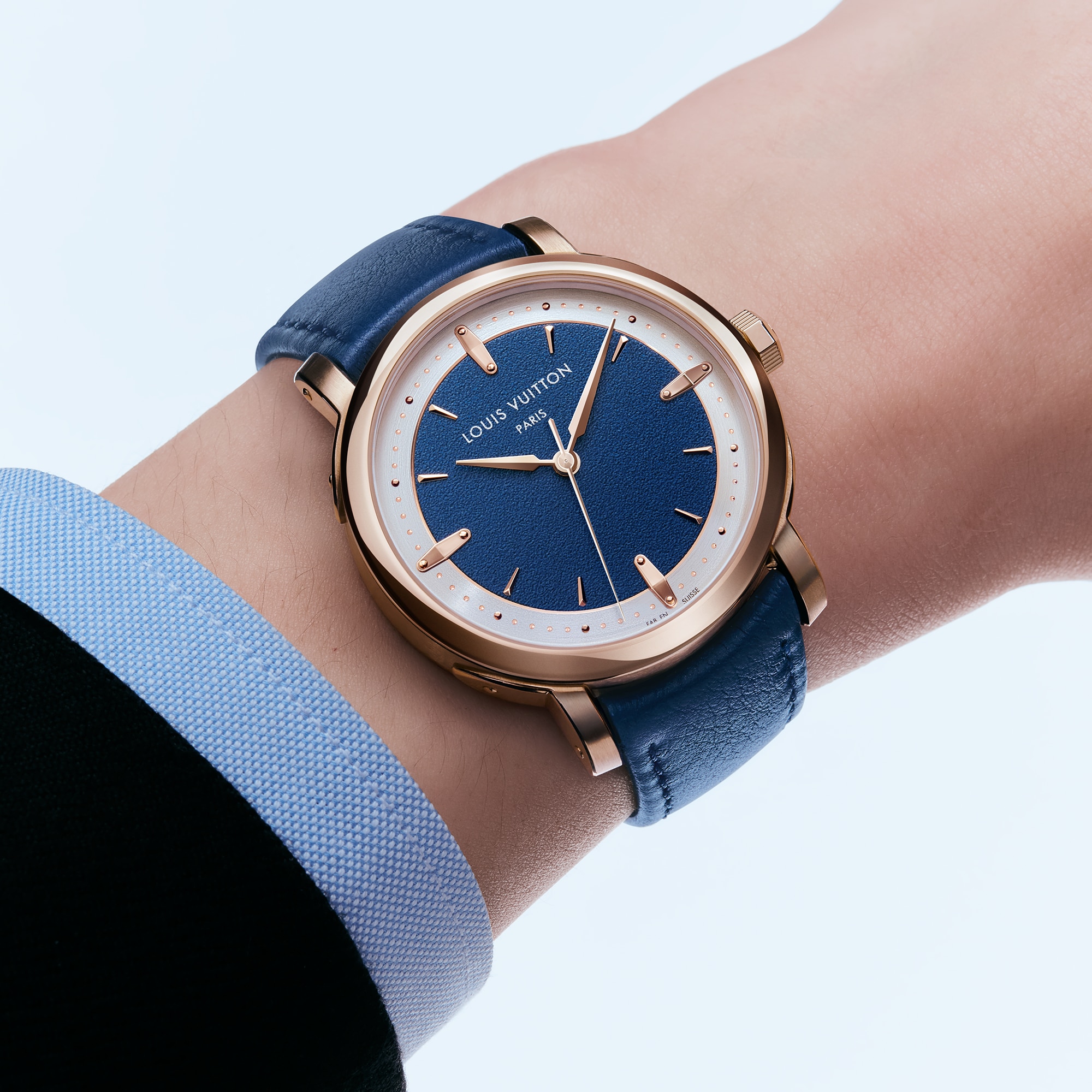 Louis Vuitton Escale, orologio automatico, 39 mm, oro rosa  Orologi Tutti gli orologi } | LOUIS VUITTON (Zoom prodotto)