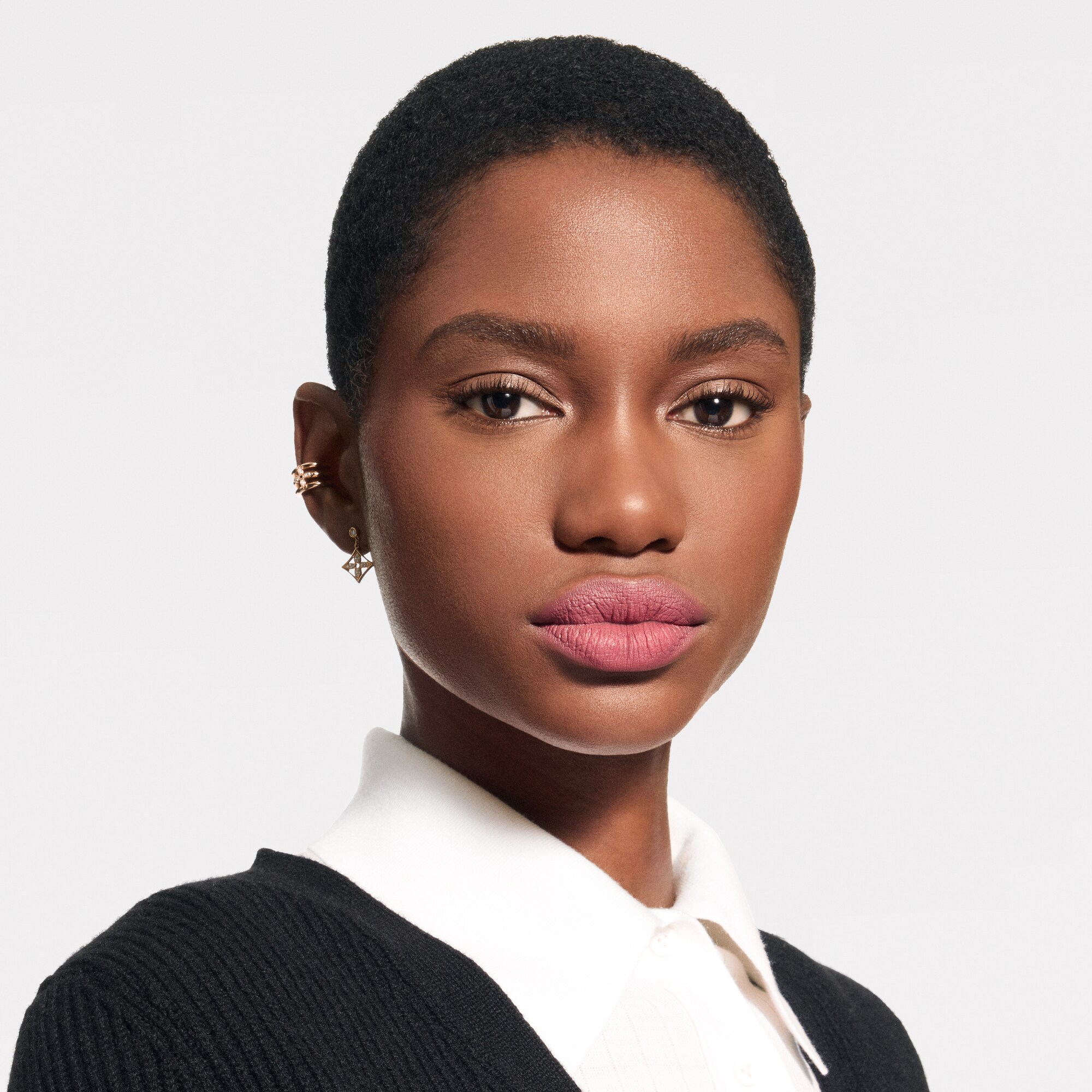 LV Rouge - Ricarica rossetto opaco   Profumi e Beauty Labbra } | LOUIS VUITTON (Zoom prodotto)