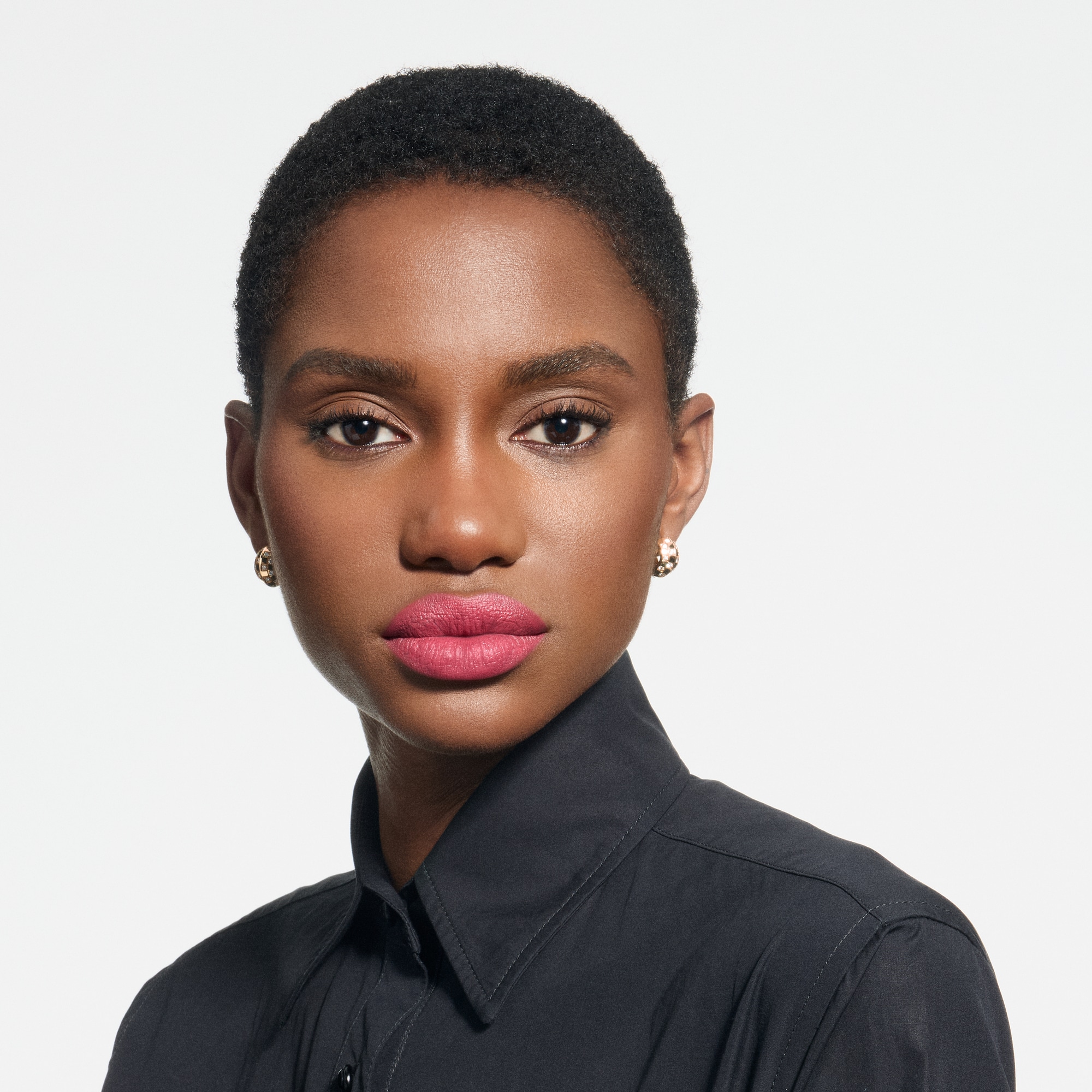 LV Rouge - Ricarica rossetto opaco   Profumi e Beauty Labbra } | LOUIS VUITTON (Zoom prodotto)