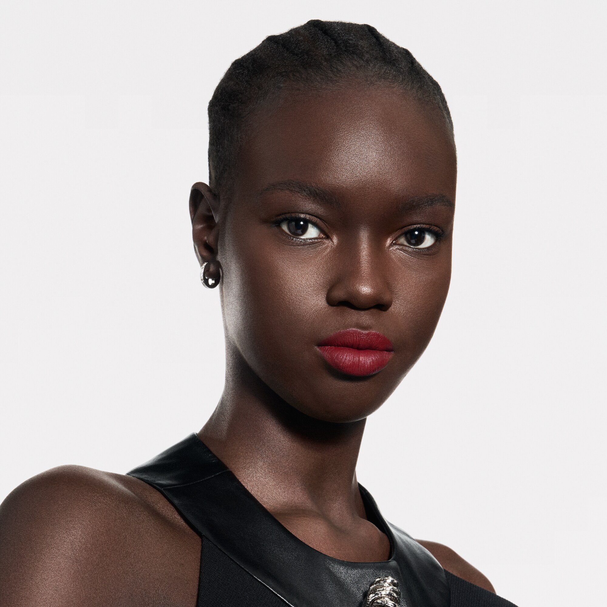 LV Rouge - Ricarica rossetto opaco   Profumi e Beauty Labbra } | LOUIS VUITTON (Zoom prodotto)