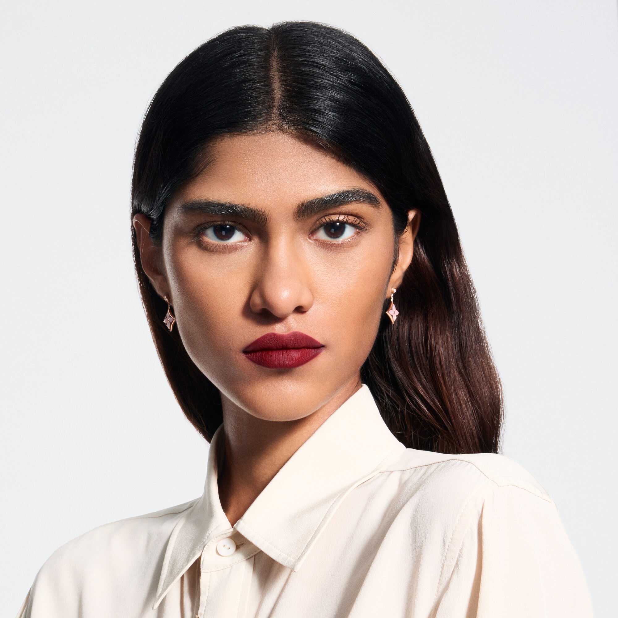 LV Rouge - Ricarica rossetto opaco   Profumi e Beauty Labbra } | LOUIS VUITTON (Zoom prodotto)