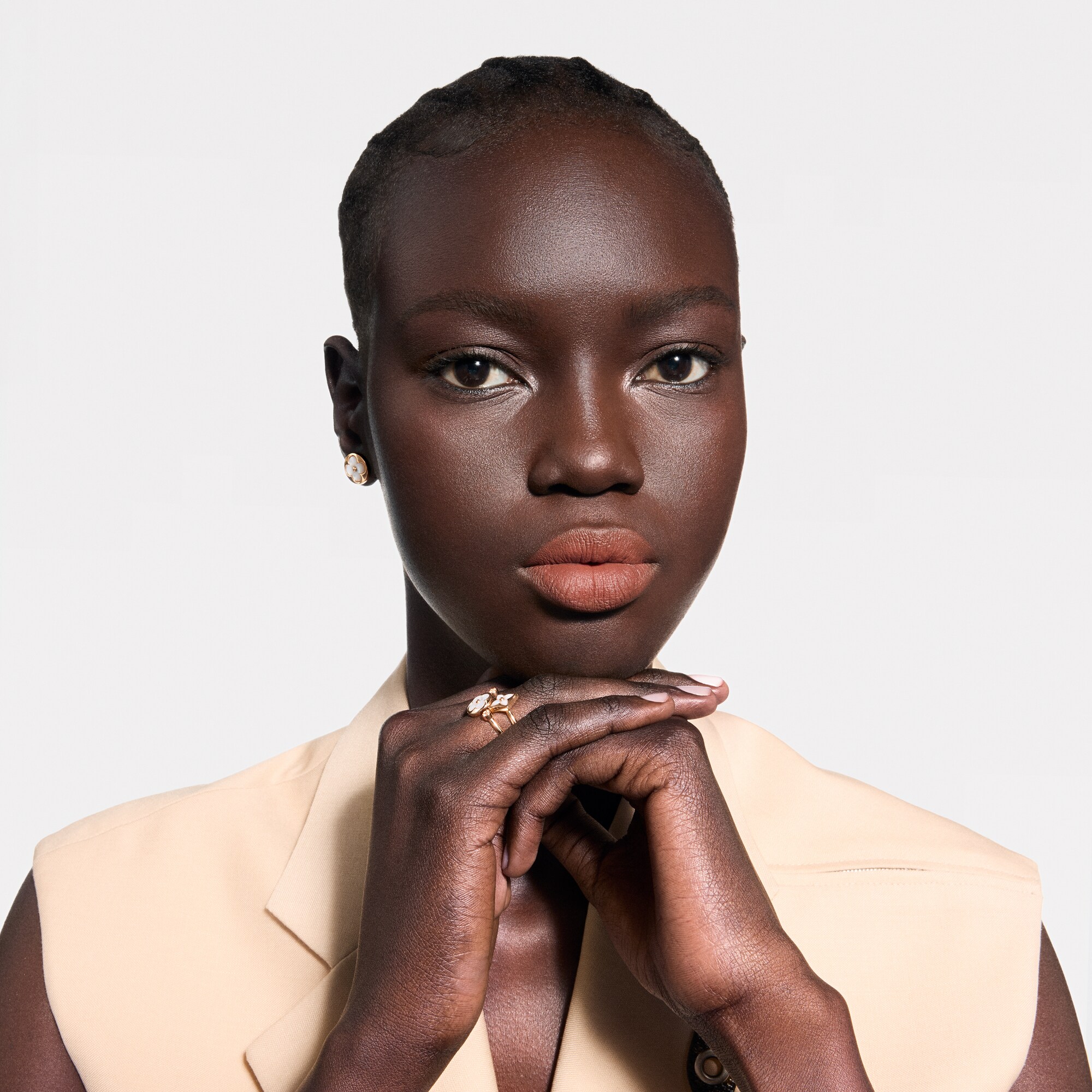 LV Rouge - Ricarica rossetto opaco   Profumi e Beauty Labbra } | LOUIS VUITTON (Zoom prodotto)