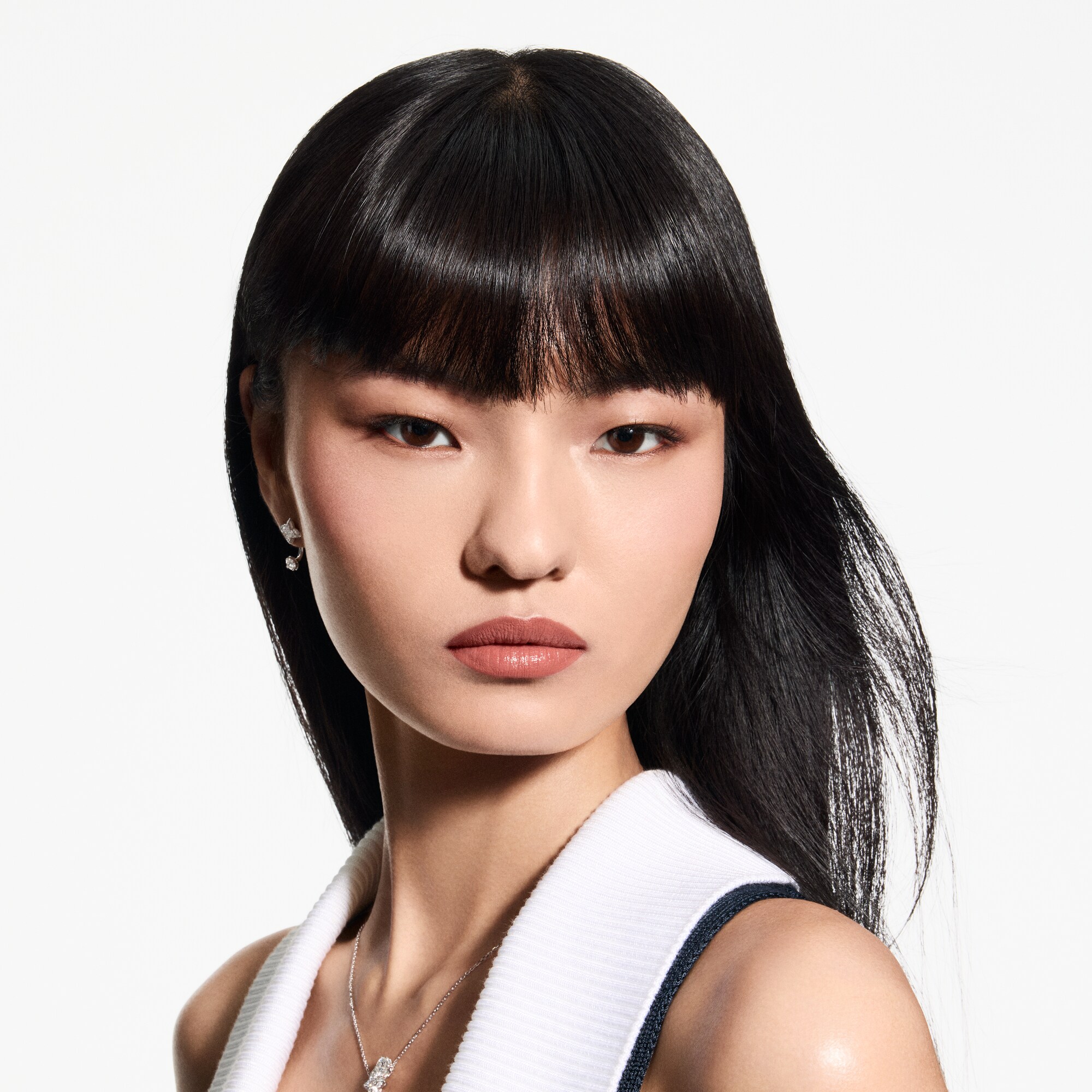 LV Rouge - Ricarica rossetto satinato   Profumi e Beauty Labbra } | LOUIS VUITTON (Zoom prodotto)