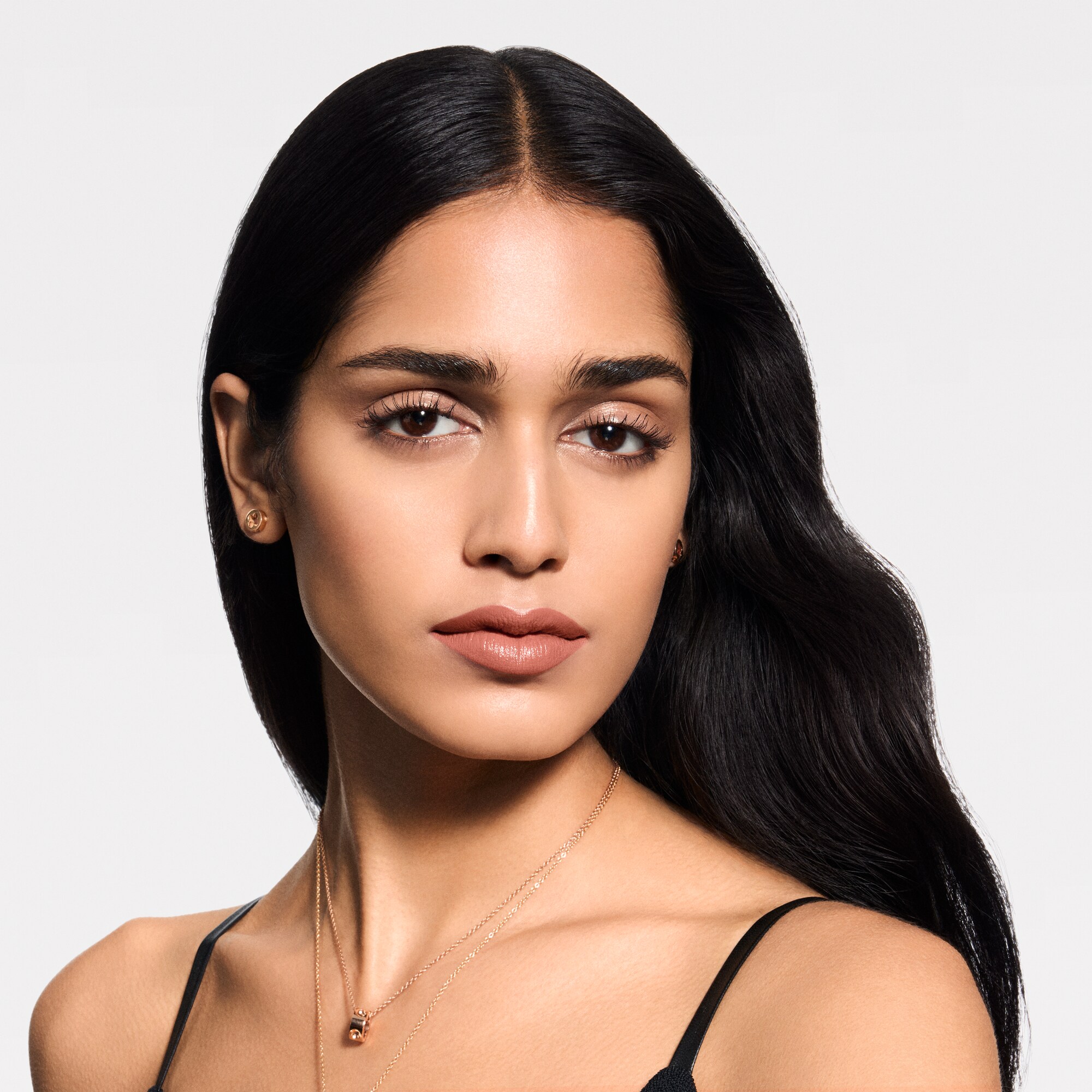 LV Rouge - Ricarica rossetto satinato   Profumi e Beauty Labbra } | LOUIS VUITTON (Zoom prodotto)