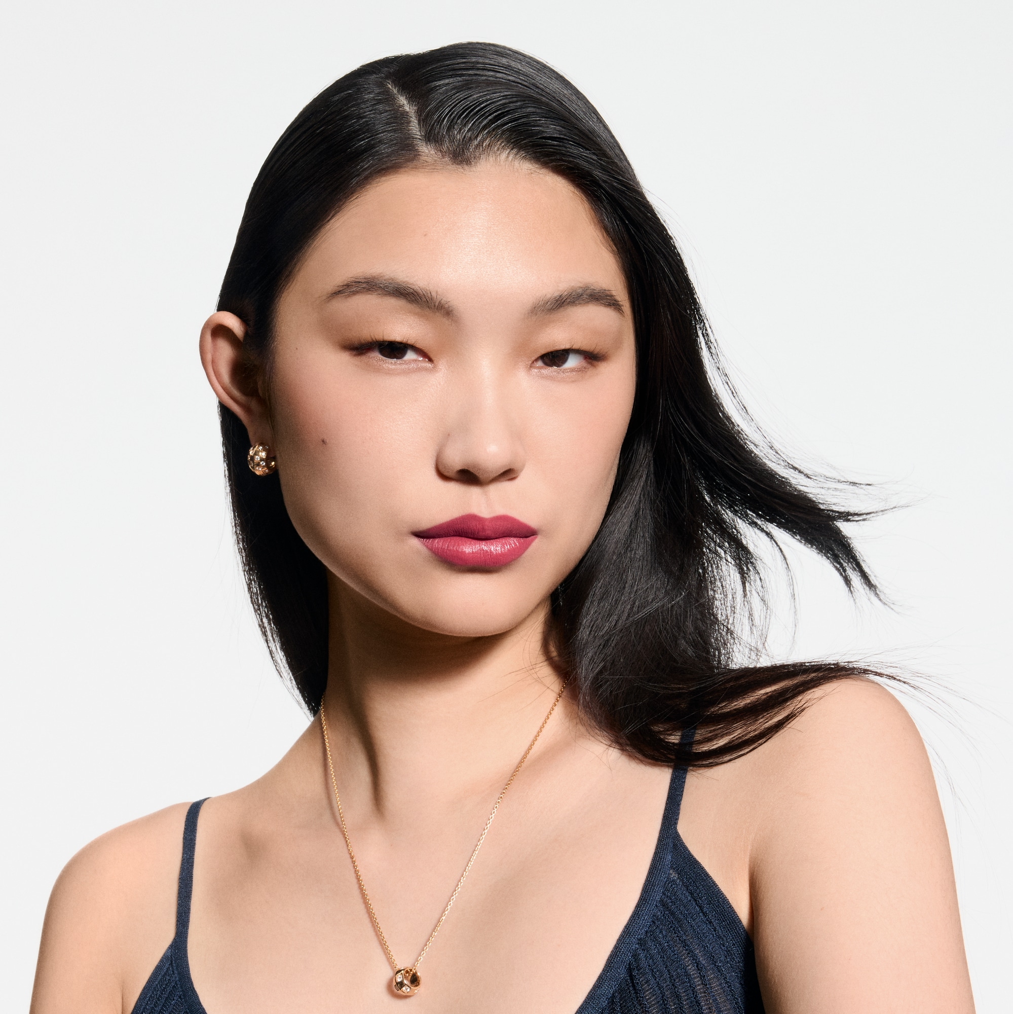 LV Rouge - Ricarica rossetto satinato   Profumi e Beauty Labbra } | LOUIS VUITTON (Zoom prodotto)