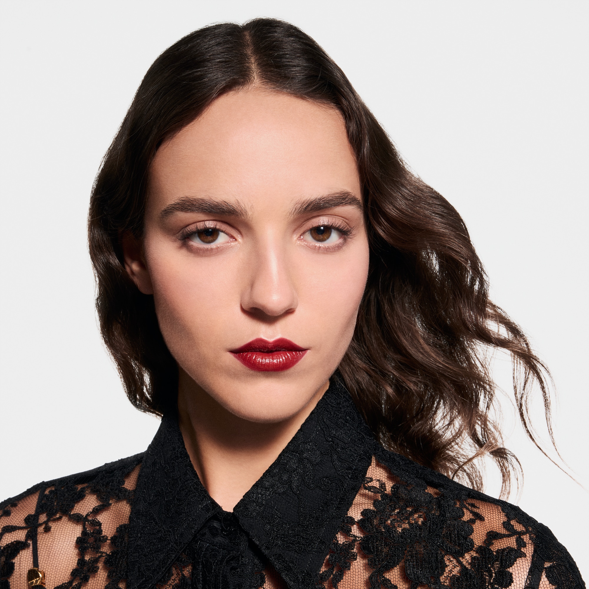 LV Rouge - Ricarica rossetto satinato   Profumi e Beauty Labbra } | LOUIS VUITTON (Zoom prodotto)
