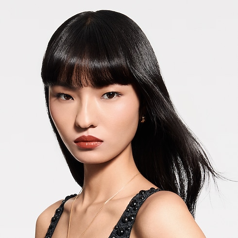 LV Rouge - Ricarica rossetto satinato Profumi e Beauty Labbra } | LOUIS VUITTON (Zoom prodotto)