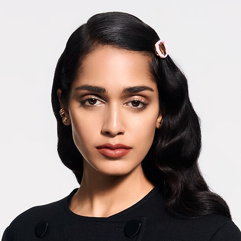 LV Rouge - Ricarica rossetto satinato Profumi e Beauty Labbra } | LOUIS VUITTON (Zoom prodotto)