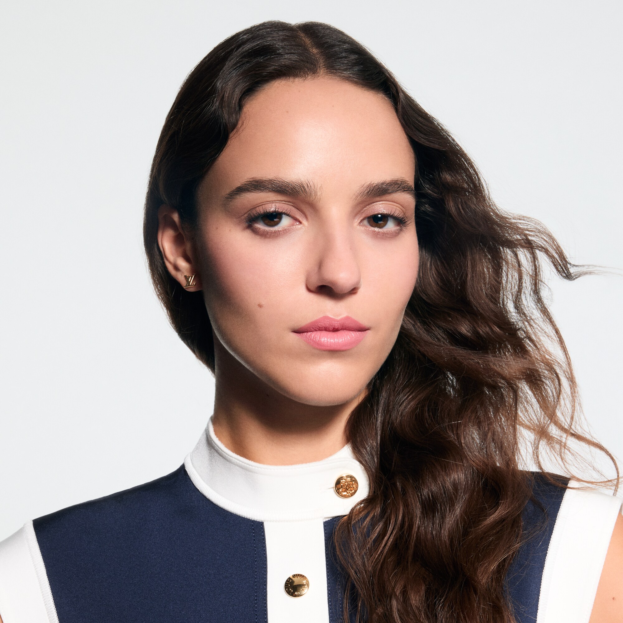 LV Rouge - Ricarica rossetto satinato   Profumi e Beauty Labbra } | LOUIS VUITTON (Zoom prodotto)