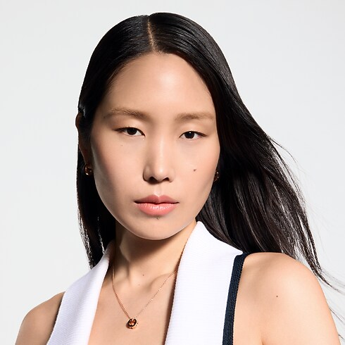 LV Rouge - Ricarica rossetto satinato Profumi e Beauty Labbra } | LOUIS VUITTON (Zoom prodotto)