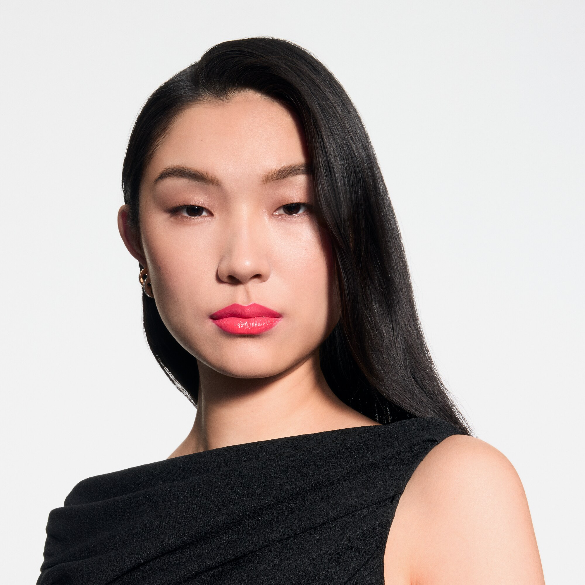 LV Rouge - Ricarica rossetto satinato   Profumi e Beauty Labbra } | LOUIS VUITTON (Zoom prodotto)