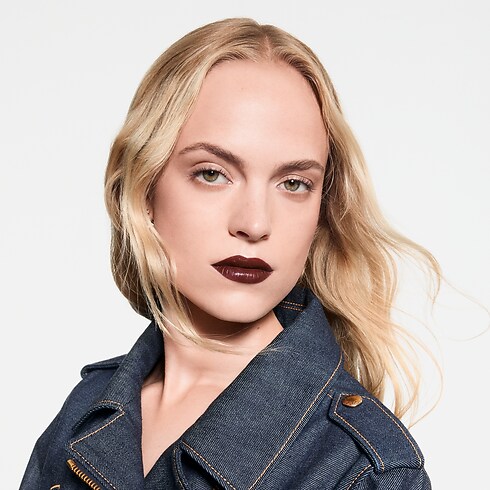 LV Rouge - Ricarica rossetto satinato Profumi e Beauty Labbra } | LOUIS VUITTON (Zoom prodotto)