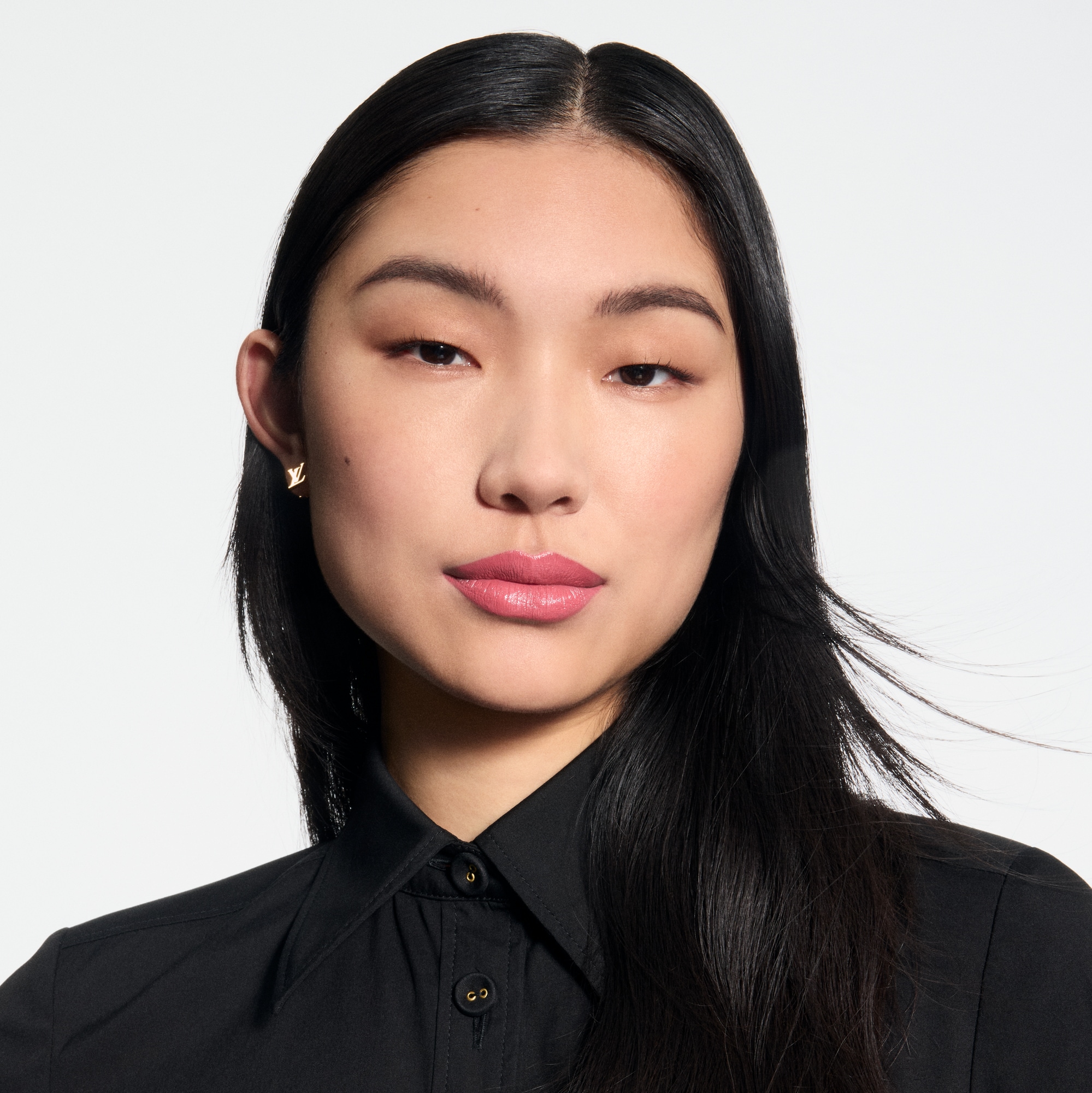 LV Rouge - Rossetto satinato   Profumi e Beauty Labbra } | LOUIS VUITTON (Zoom prodotto)