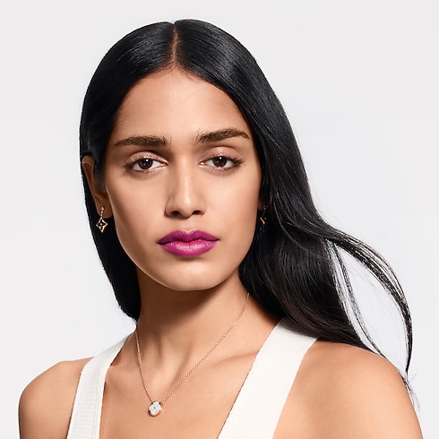 LV Rouge - Rossetto satinato Profumi e Beauty Labbra } | LOUIS VUITTON (Zoom prodotto)