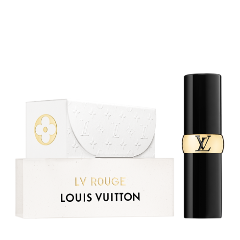 LV Rouge - Rossetto satinato Profumi e Beauty Labbra } | LOUIS VUITTON (Zoom prodotto)