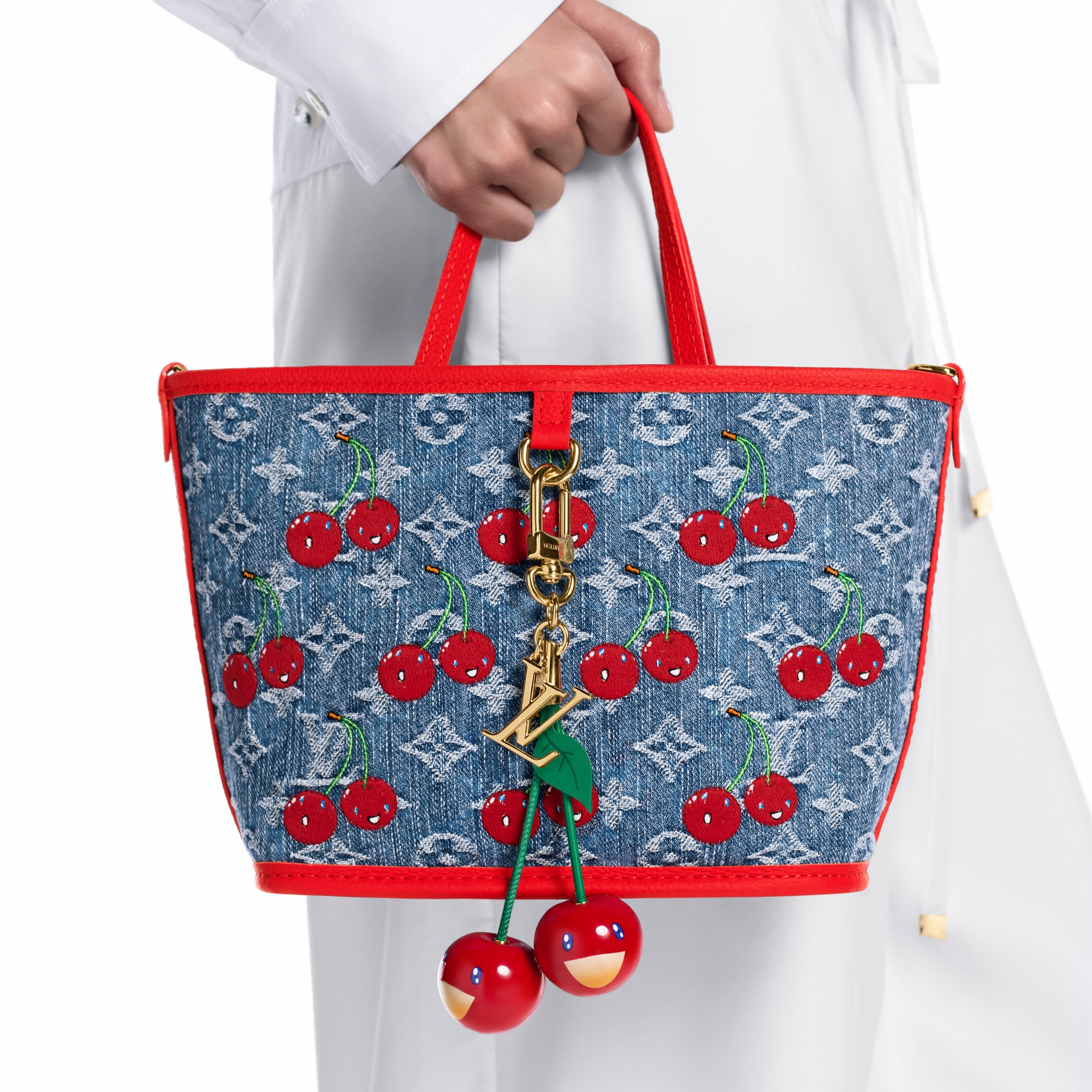 LV x TM Charm per borse Cerise S00 Donna Accessori Portachiavi e Charms per Borse | LOUIS VUITTON (Zoom prodotto)