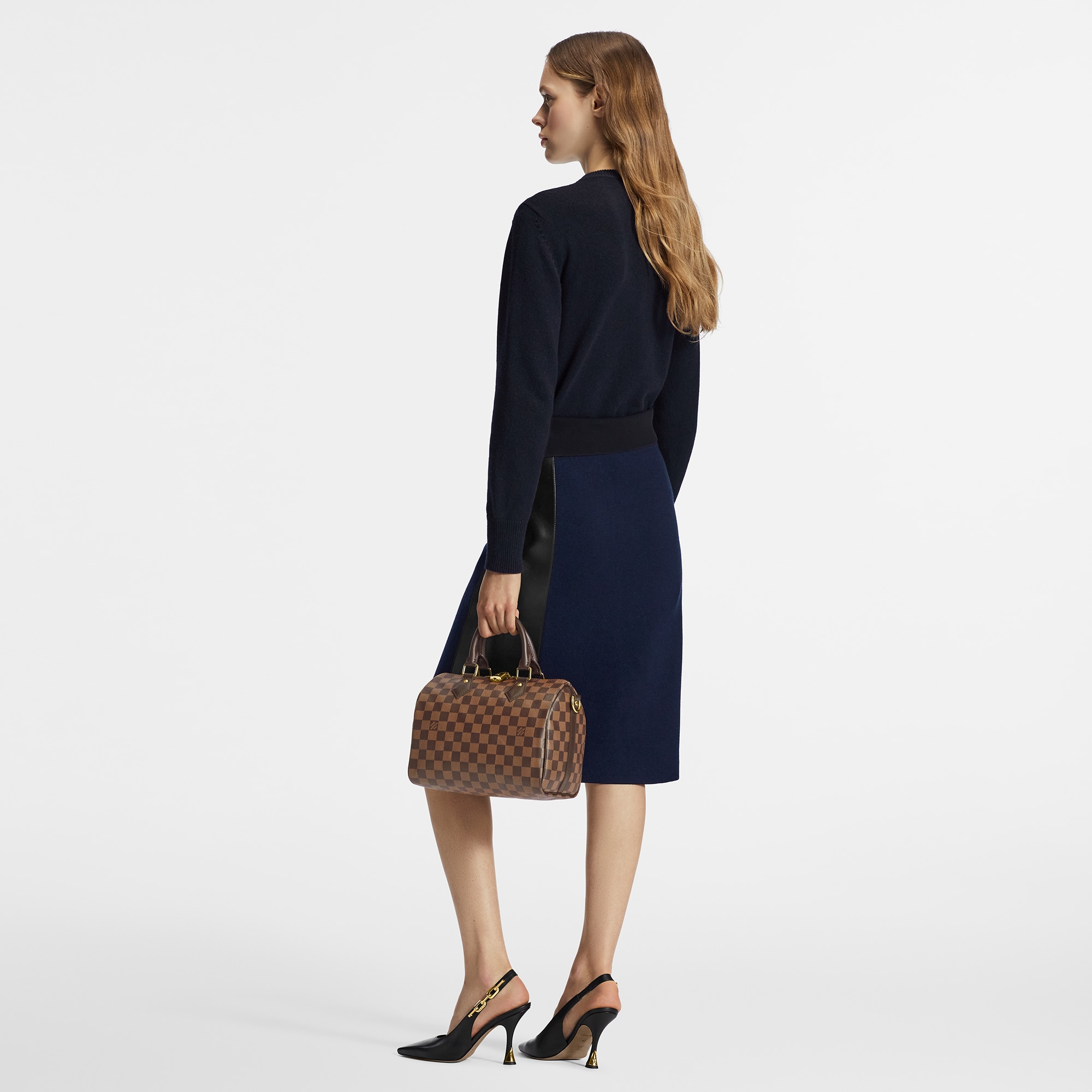 Maglione con applicazione e catenella  Donna Abbigliamento Maglieria | LOUIS VUITTON (Zoom prodotto)