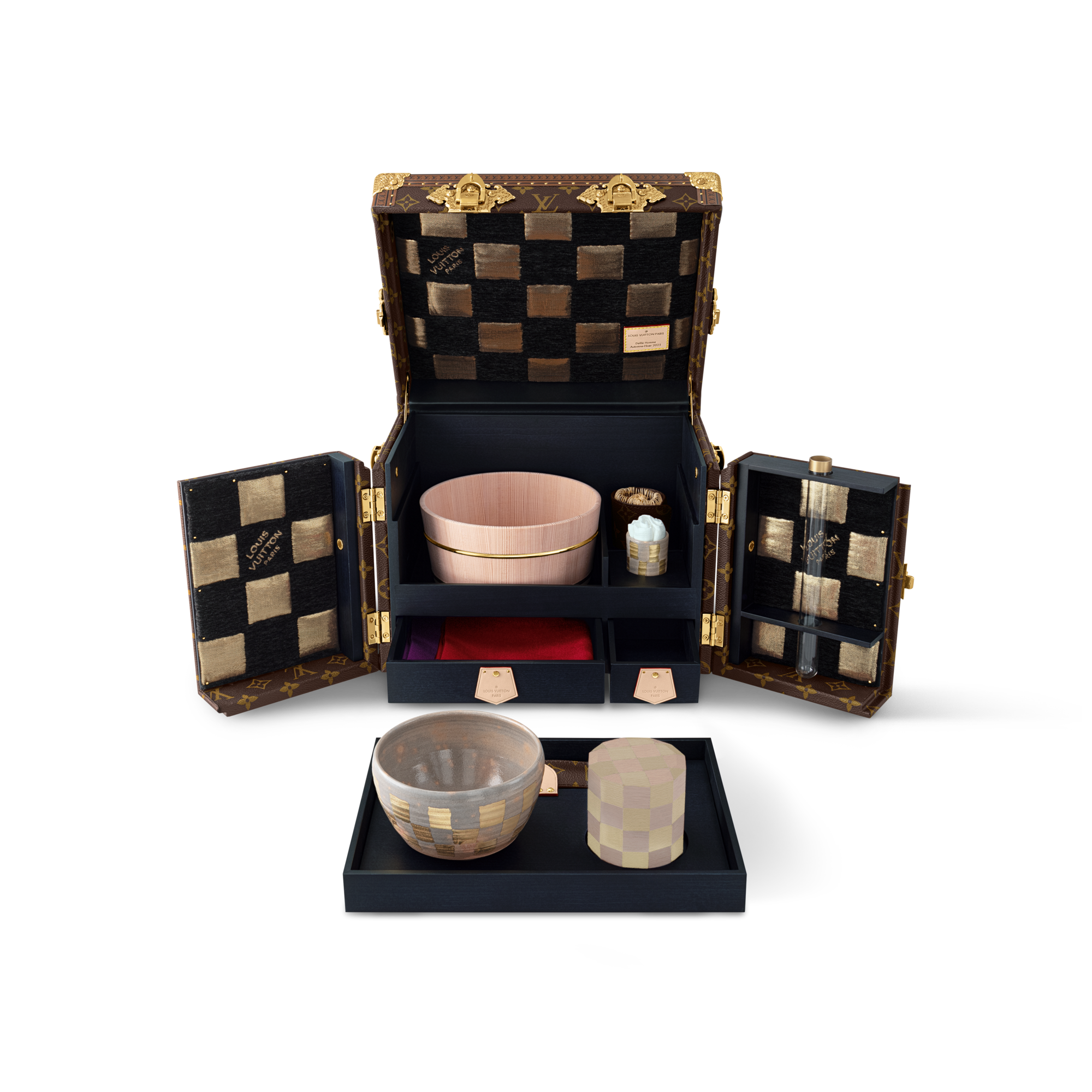 Malle Cérémonie Matcha Tela Monogram Bauli, Viaggio e Casa Bauli e Contenitori Bauli Eccezionali | LOUIS VUITTON (Zoom prodotto)